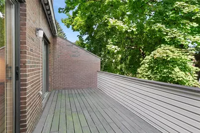 100 Denniston St #53, Pittsburgh, PA 15206 - Photo 9