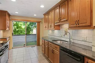 100 Denniston St, Pittsburgh, PA 15206 - Photo 3