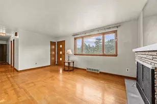 1209 Phillippi Ave, Bethel Park, PA 15102 - Photo 7