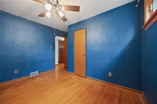 1209 Phillippi Ave, Bethel Park, PA 15102 - Photo 23