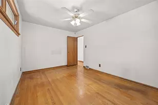 1209 Phillippi Ave, Bethel Park, PA 15102 - Photo 17