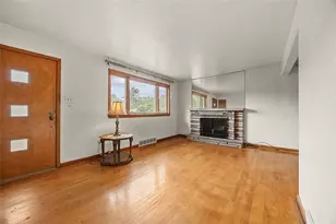 1209 Phillippi Ave, Bethel Park, PA 15102 - Photo 5