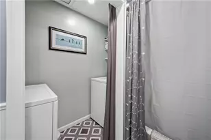 301 Holland Ct, Findlay Township, PA 15108 - Photo 23