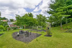 301 Holland Ct, Findlay Township, PA 15108 - Photo 27