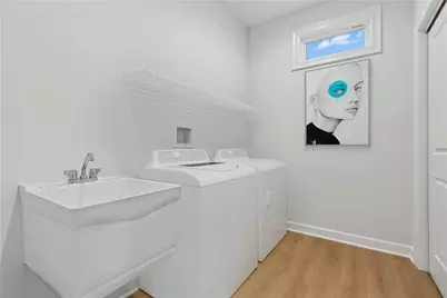 1004 Lakeshore Drive, Baden, PA 15005 - Photo 29