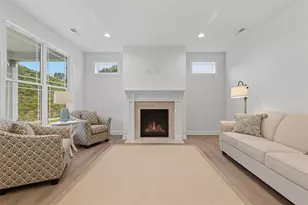 1004 Lakeshore Dr, Baden, PA 15005 - Photo 11