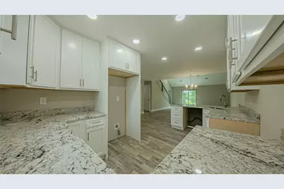 742 Sandstone Way, Rostraver, PA 15012 - Photo 3