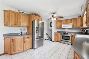 207 State Park Rd, New Alexandria, PA 15670 - Photo 11