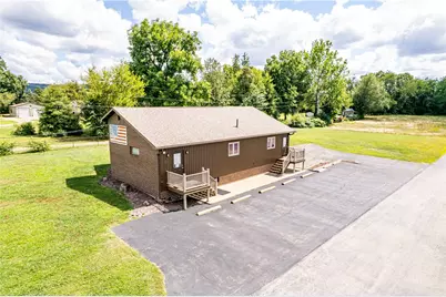 376 East Main St, Mount Pleasant Township, PA 15666 - Photo 3