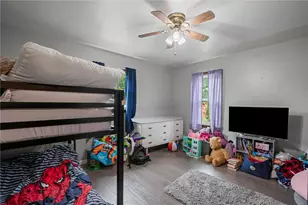 1090-94 N Darby Rd, Hermitage, PA 16148 - Photo 21