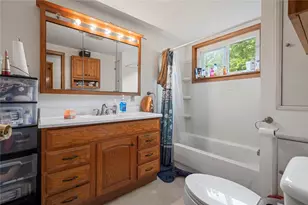 1090-94 N Darby Rd, Hermitage, PA 16148 - Photo 13