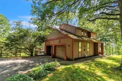 530 Perry Highway, Lancaster Township, PA 16037 - Photo 1