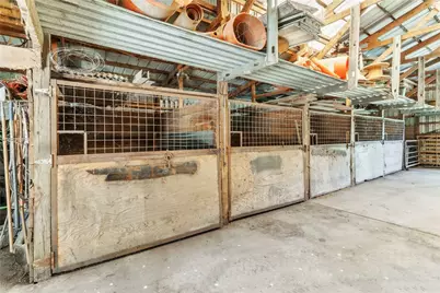 530 Perry Highway, Lancaster Township, PA 16037 - Photo 39