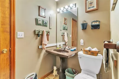 530 Perry Highway, Lancaster Township, PA 16037 - Photo 17