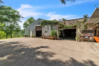 530 Perry Highway, Lancaster Township, PA 16037 - Photo 37