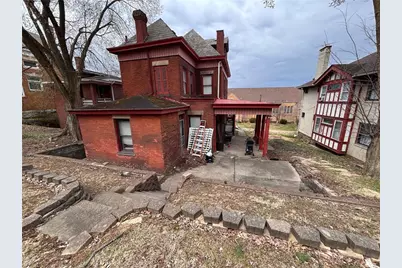 26 Carrick Ave, Pittsburgh, PA 15210 - Photo 29