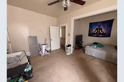 26 Carrick Ave, Pittsburgh, PA 15210 - Photo 9