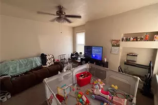 26 Carrick Ave, Pittsburgh, PA 15210 - Photo 13