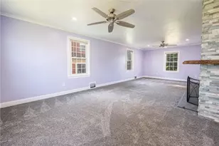 801 E Pittsburgh St, Greensburg, PA 15601 - Photo 5