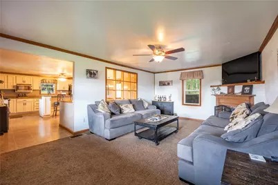 116 Dixon Dr, Derry Township, PA 15627 - Photo 9