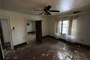 1013 4th St, North Braddock, PA 15104 - Photo 11