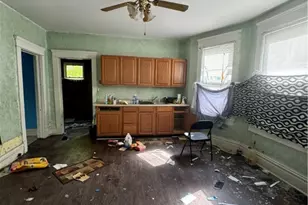 926 Morton St, New Castle, PA 16101 - Photo 5