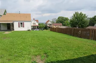 666 Ewing St, Washington, PA 15301 - Photo 17