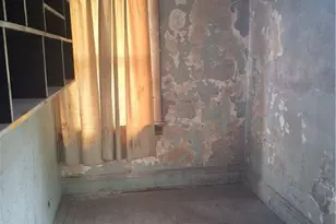 909 McLaughlin Run Rd, Bridgeville, PA 15017 - Photo 5