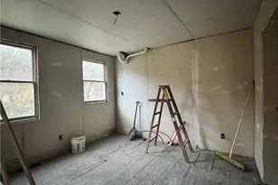 861 Koehlar Ave, Donora, PA 15033 - Photo 21