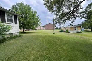 275 S Duffy Rd, Twp of But SW, PA 16001 - Photo 5