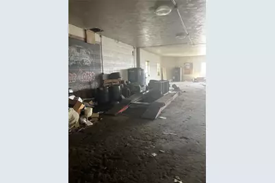 842 Island Ave, McKees Rocks, PA 15136 - Photo 11