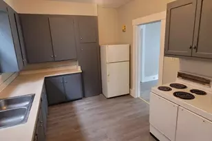 304 Elm Ave, Sharon, PA 16146 - Photo 5