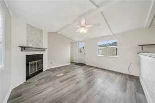 247 Colleen Ln, Hempfield Township, PA 15644 - Photo 7