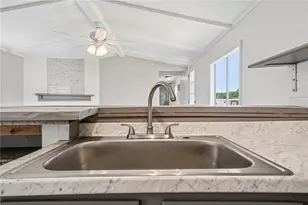 247 Colleen Ln, Hempfield Township, PA 15644 - Photo 9