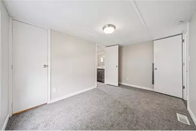 247 Colleen Ln, Hempfield Township, PA 15644 - Photo 11