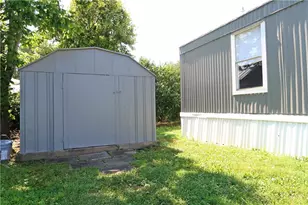 247 Colleen Ln, Hempfield Township, PA 15644 - Photo 23