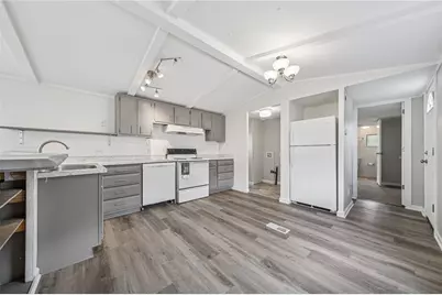 247 Colleen Ln, Hempfield Township, PA 15644 - Photo 3