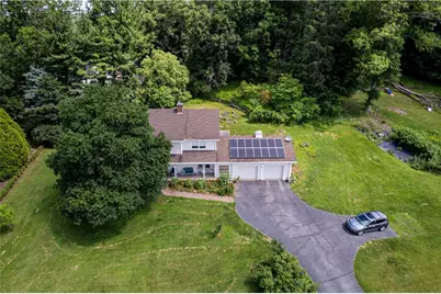 17 Sycamore St, Greensburg, PA 15601 - Photo 13