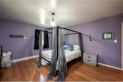 17 Sycamore St, Greensburg, PA 15601 - Photo 49