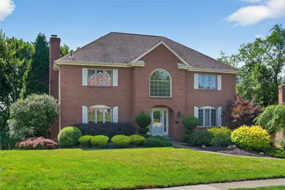 2455 Dogwood Dr, Pittsburgh, PA 15090 - Photo 1