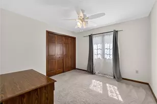 2455 Dogwood Dr, Pittsburgh, PA 15090 - Photo 33