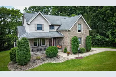 121 Covington Dr, Center Township, PA 16001 - Photo 1