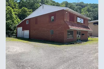 1078 Long Run Rd, McKeesport, PA 15132 - Photo 1