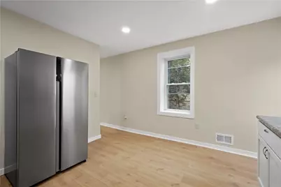 3907 McWhinney St, Munhall, PA 15120 - Photo 11