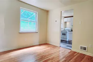 1152 Woodbine, Pittsburgh, PA 15201 - Photo 3