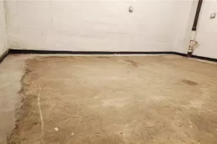 1152 Woodbine, Pittsburgh, PA 15201 - Photo 9