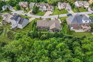 155 Chavelle Ct, Pittsburgh, PA 15239 - Photo 5