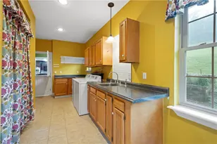 102 Klages Rd, Donegal, PA 15376 - Photo 17