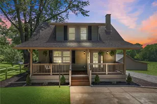 736 Shenango Stop Rd, Shenango Township, PA 16101 - Photo 1