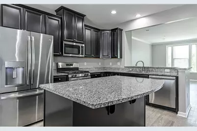 400 Fairmont Dr, Marshall, PA 15090 - Photo 5